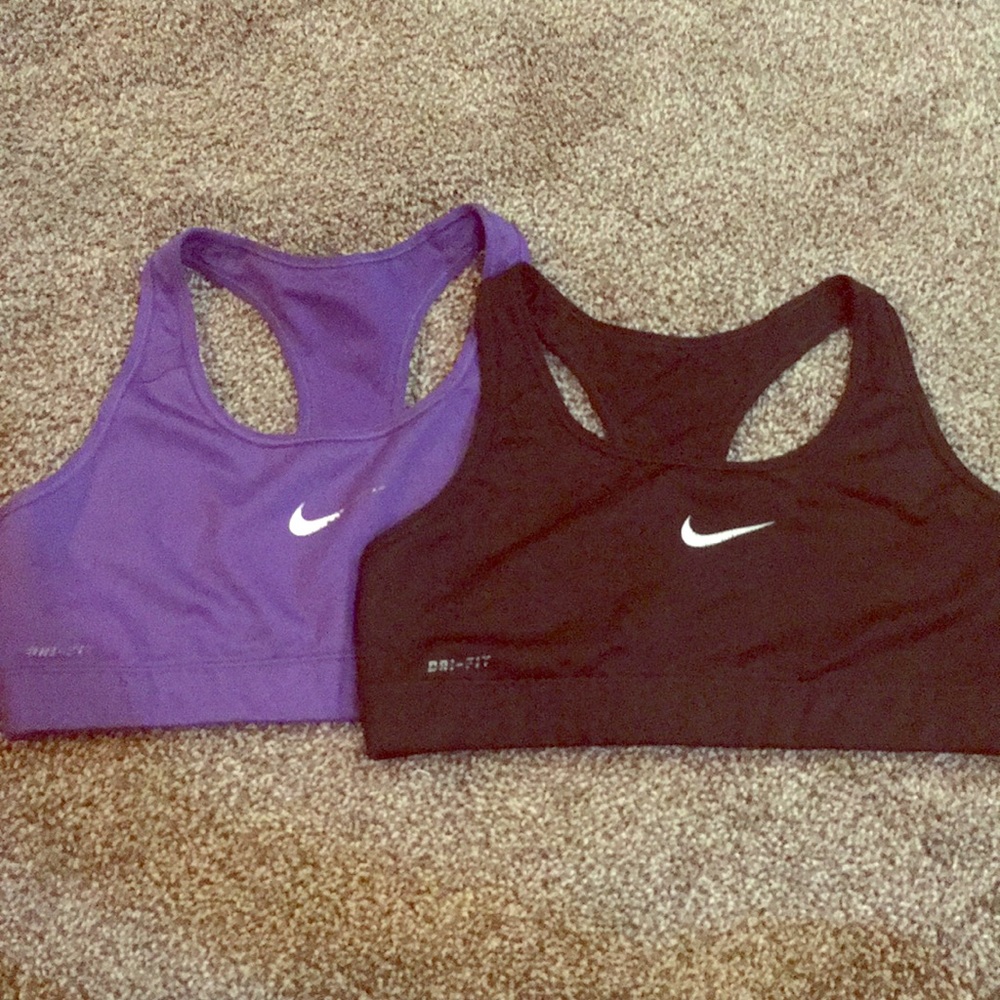 2 Nike sport bras